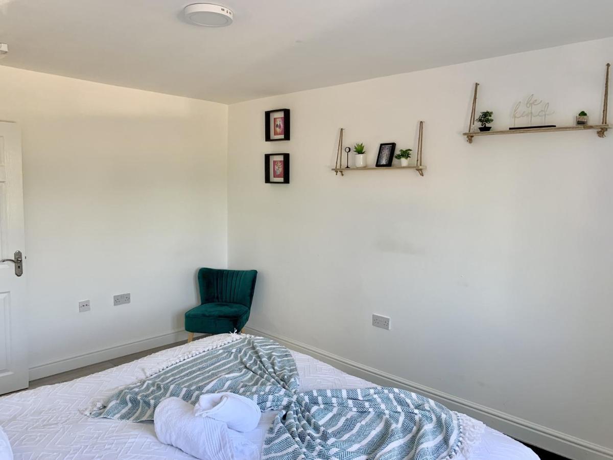 Modern & Cosy 2-Bed Apartment Near Nec, Airport & Jlr! Birmingham Extérieur photo