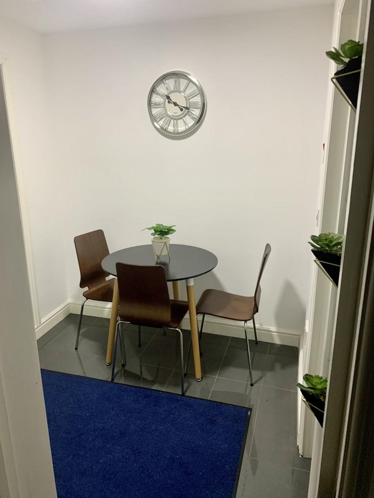 Modern & Cosy 2-Bed Apartment Near Nec, Airport & Jlr! Birmingham Chambre photo