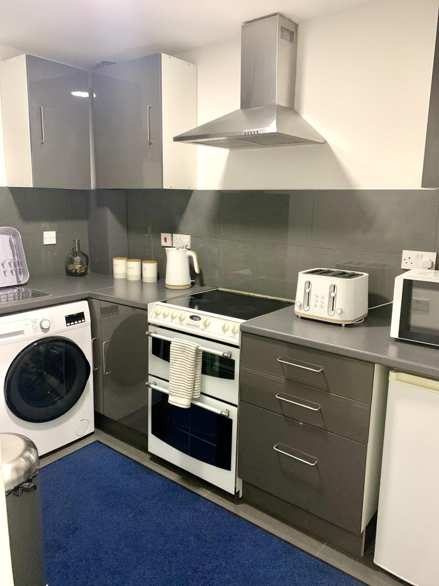 Modern & Cosy 2-Bed Apartment Near Nec, Airport & Jlr! Birmingham Chambre photo